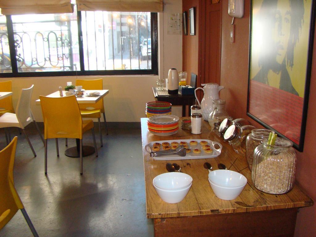 Petit Recoleta Hostel Buenos Aires Exterior foto